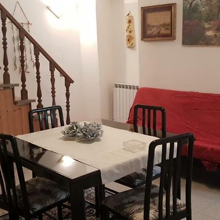 Ferienwohnung Terrazza Nel Borgo Santo Stefano di Magra Exterior foto