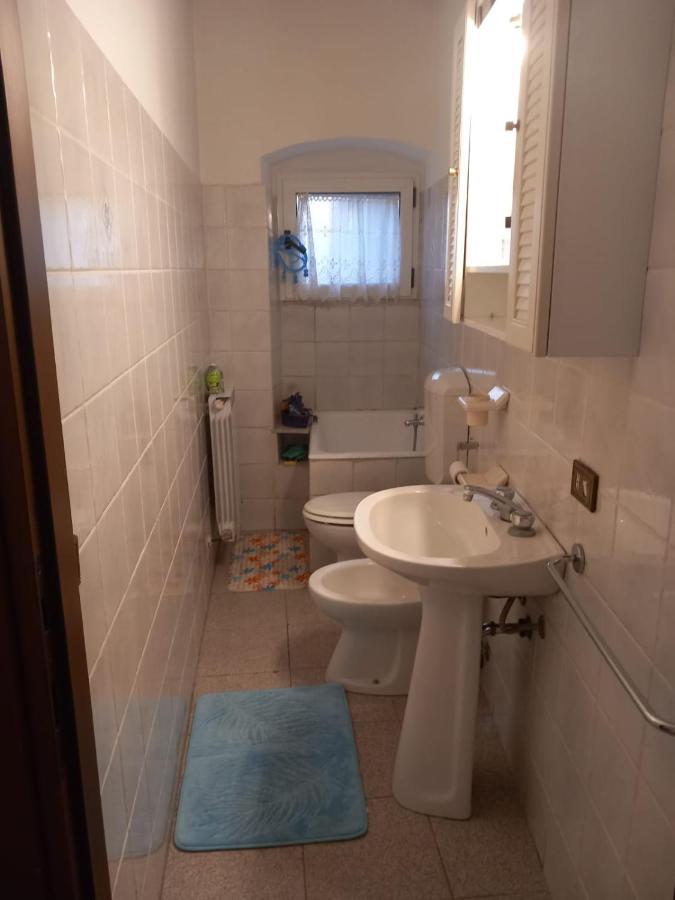 Ferienwohnung Terrazza Nel Borgo Santo Stefano di Magra Exterior foto